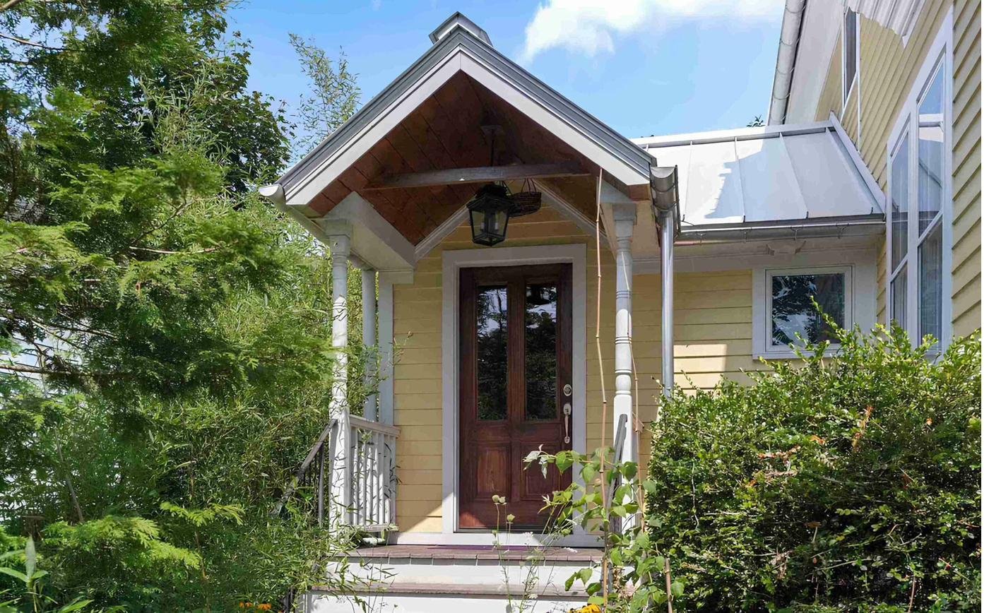 Bodyworks by Brendan building exterior