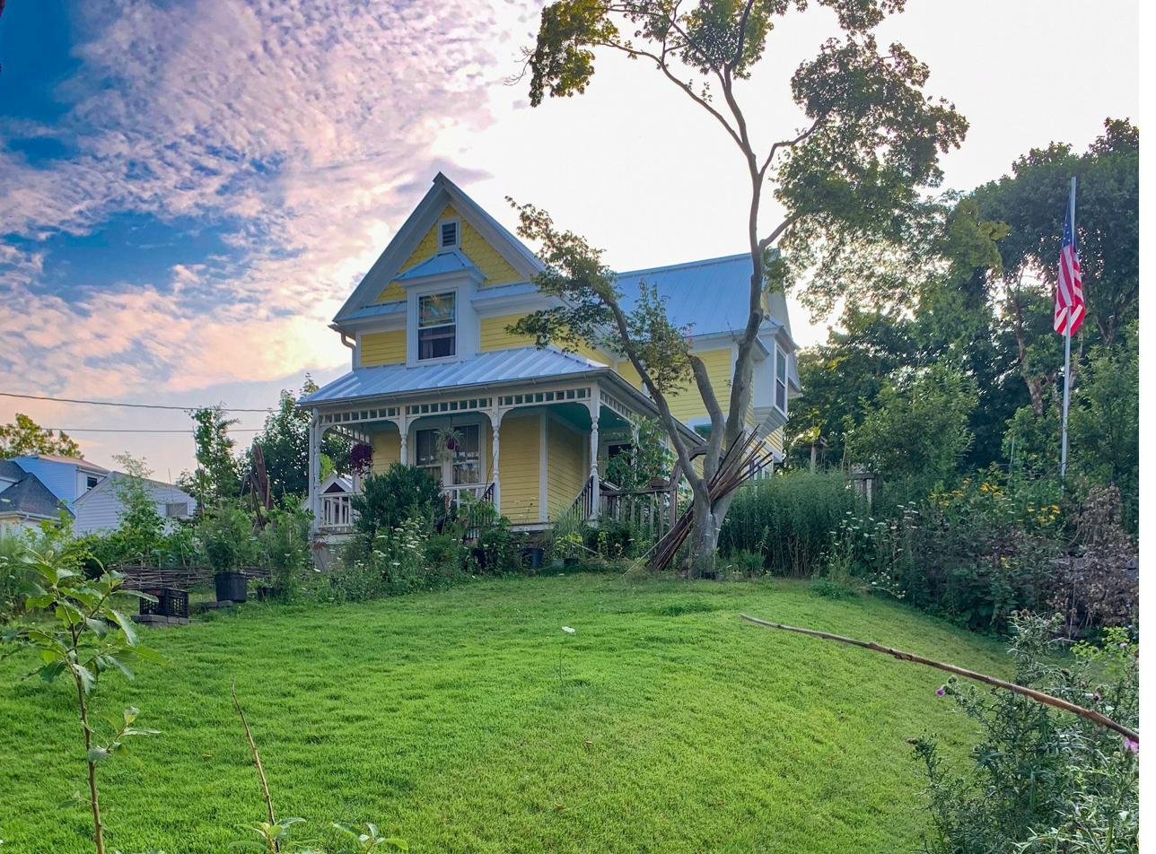 Entryway with certifications